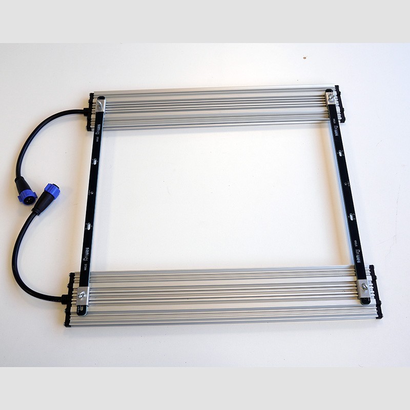 Energy-efficient grow setup for one plant 60x60x160 cm