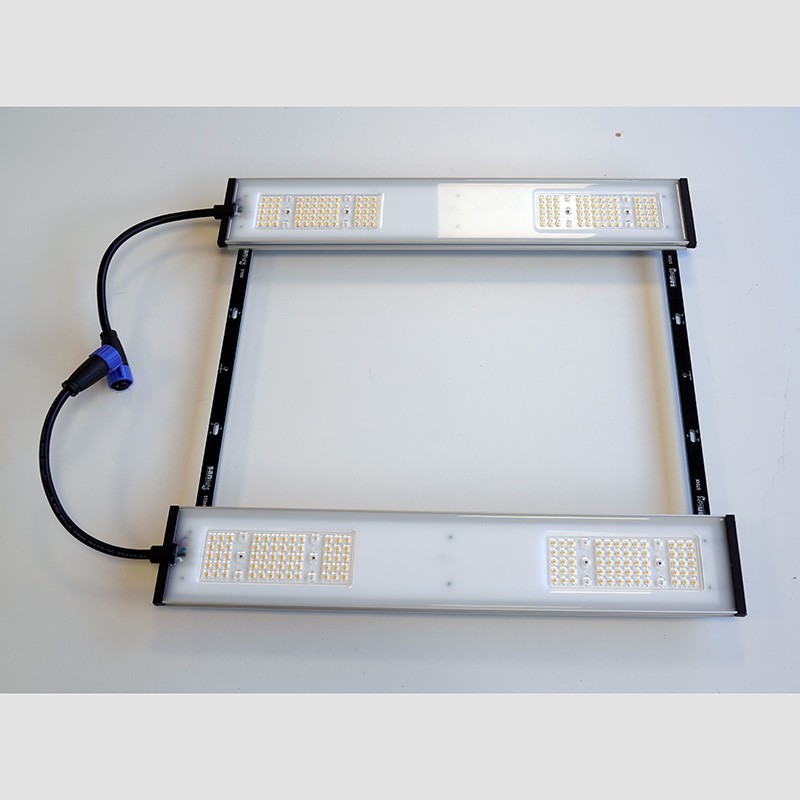 Energy-efficient grow setup for one plant 60x60x160 cm
